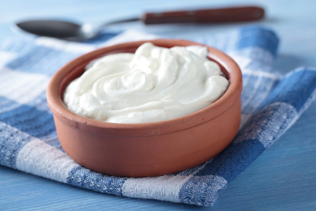 Graikiškas jogurtas 6 žiedlapių dietai